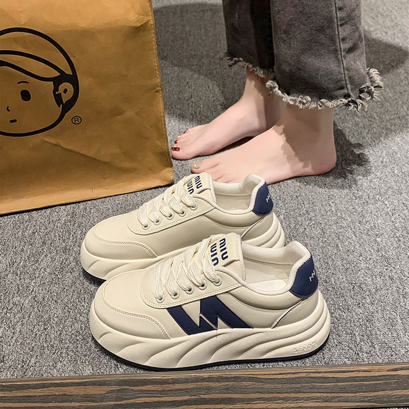 Damen modische Sneaker mit einzigartiger Sohlenstruktur und atmungsaktivem Obermaterial Echo Archiv