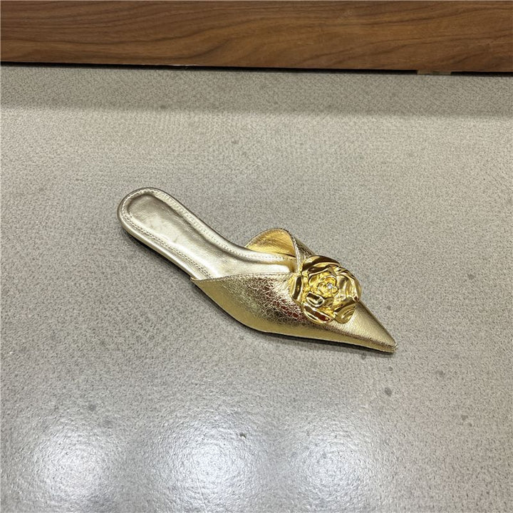 Damen Spitz zulaufende Mule-Slipper mit dekorativer Blütenapplikation und gepolsterter Innensohle – Sorelia