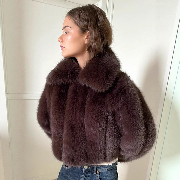 Damen Kurze Cropped-Kunstpelzjacke mit voluminösem Schalkragen und kastiger Silhouette Echoarchiv