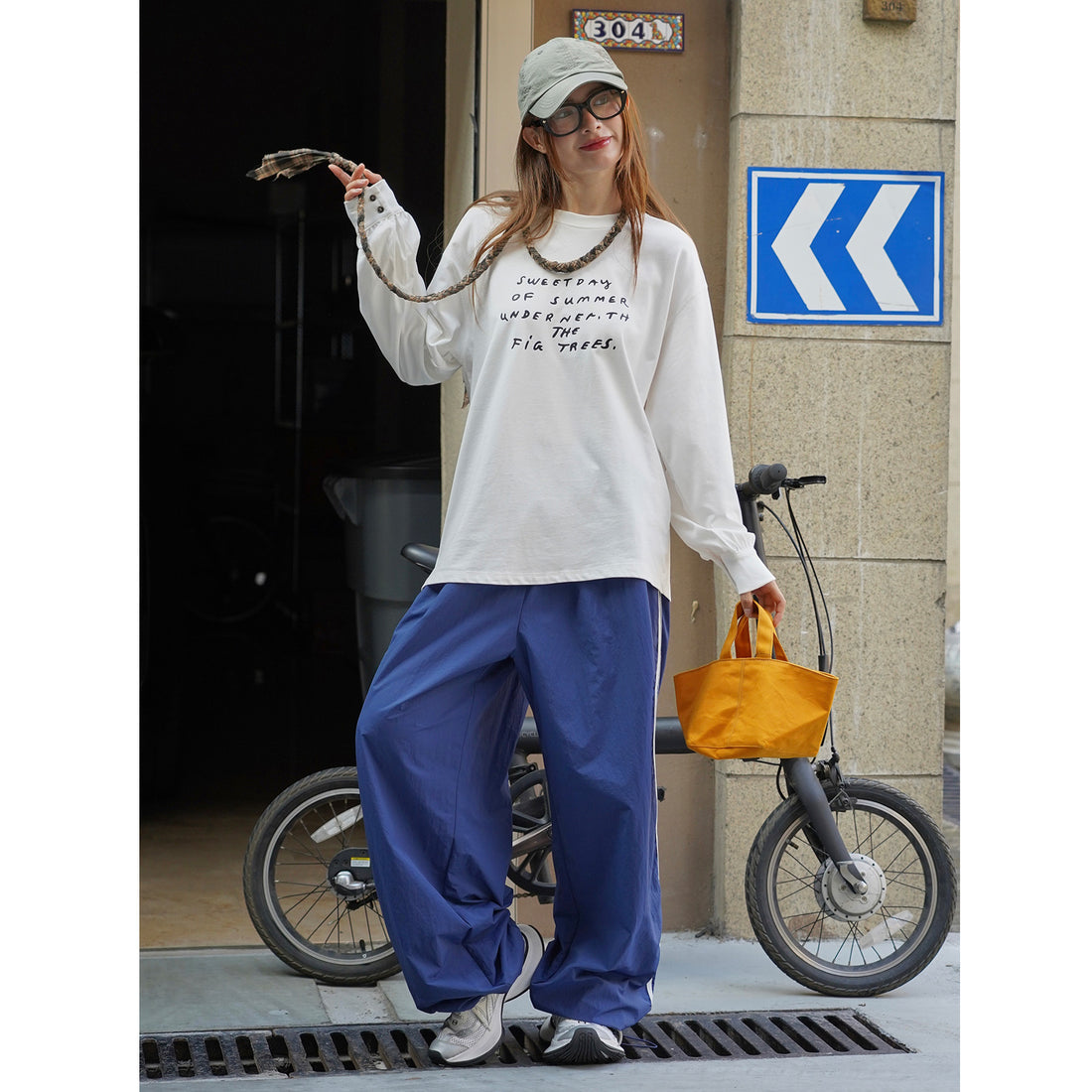 Damen Lockeres Oversized-Sweatshirt aus Baumwolljersey mit Rundhalsausschnitt und Statement-Print Echoarchiv