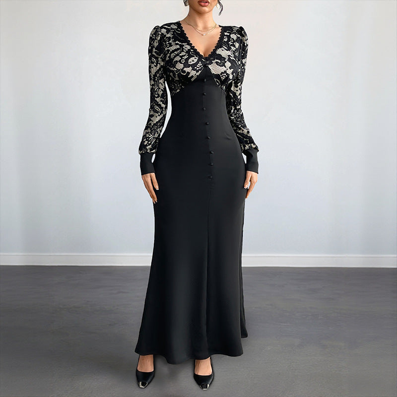 Damen Figurbetontes Maxikleid mit Spitzenoberteil, V‑Ausschnitt und Zierknopfleiste Echoarchiv