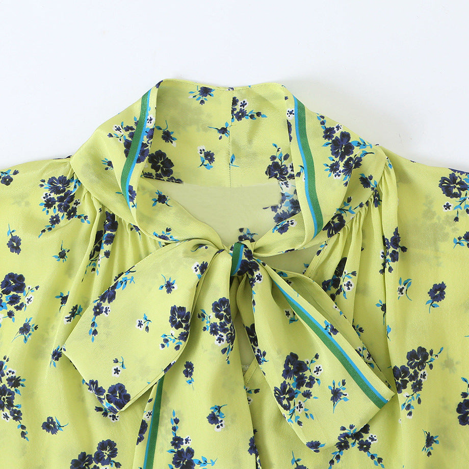 Damen Florale Satin-Schleifenbluse mit weitem Fall und Retro-Print Echoarchiv