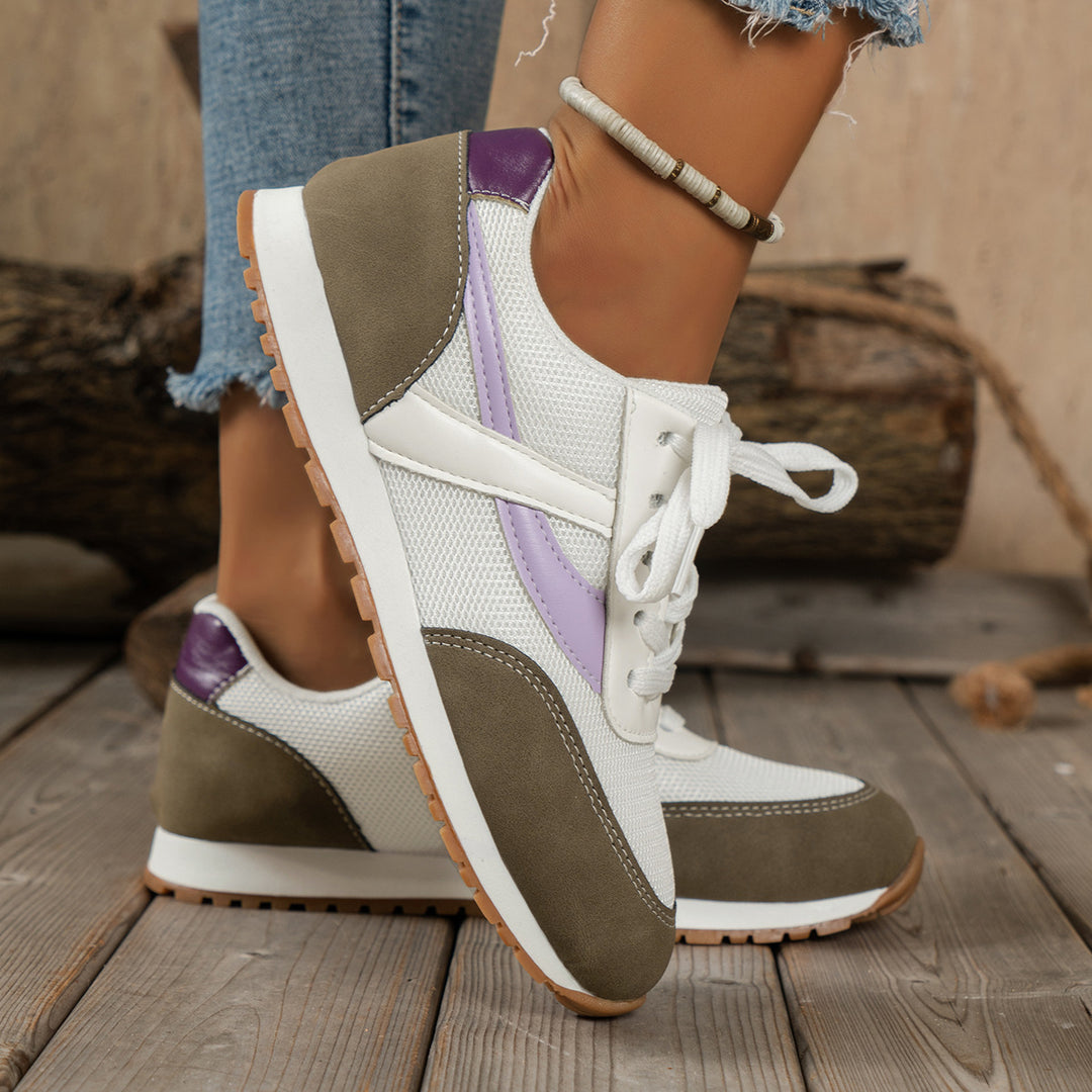 Damen  leichte Retro-Lauf-Sneaker mit verstärkter Zehenkappe, atmungsaktivem Mesh-Obermaterial und profilierter Gummilaufsohle Echo Archiv