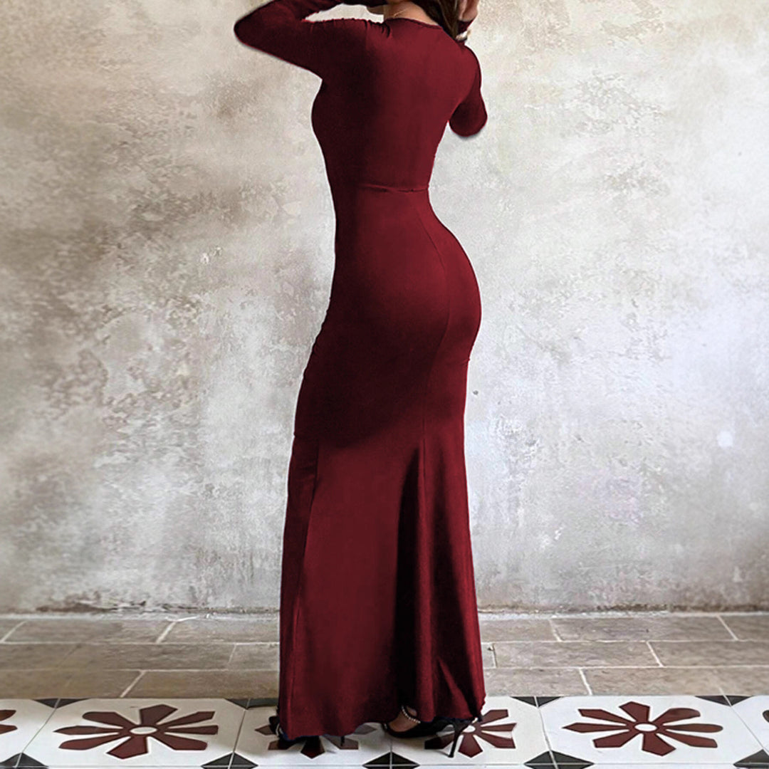 Damen nan eng anliegendes Abendkleid mit langen Ärmeln, geraffter Taille und asymmetrischem Volant Echo Archiv