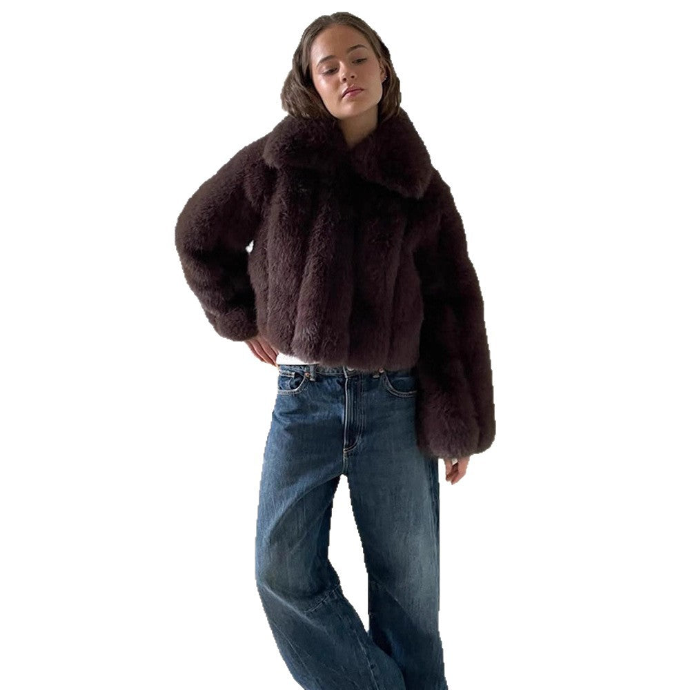 Damen Kurze Cropped-Kunstpelzjacke mit voluminösem Schalkragen und kastiger Silhouette Echoarchiv