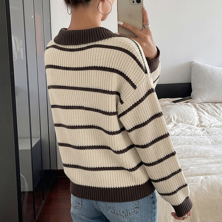 Damen Modischer Strickpullover mit Kragen und Blockstreifen Echo Archiv