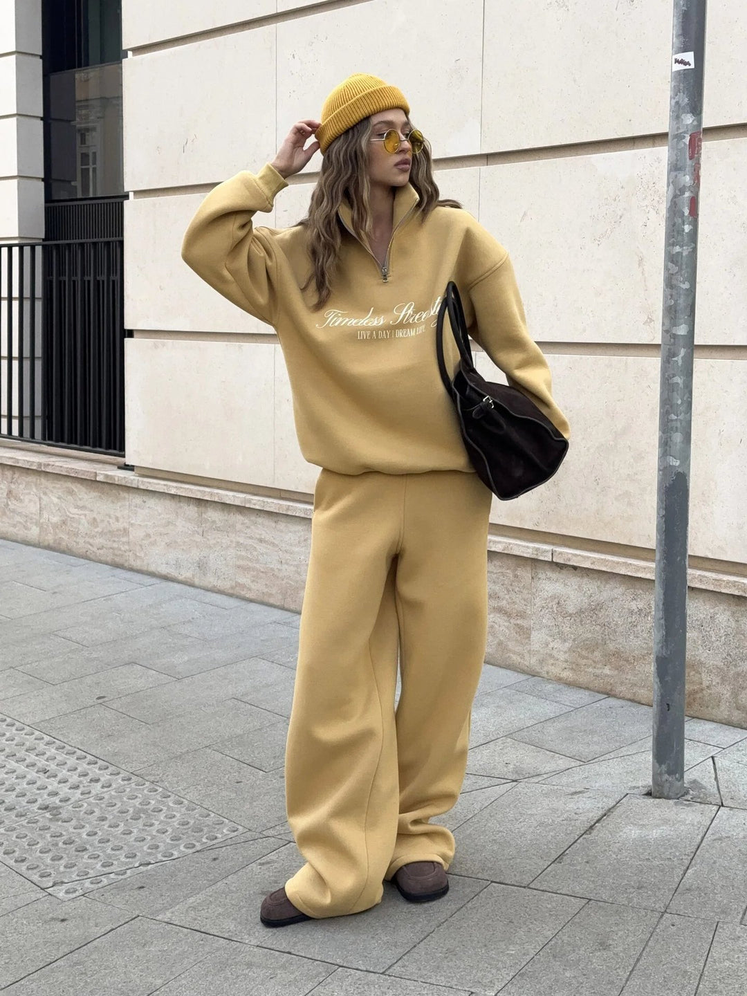 Damen nan oversized Halbzip-Sweatshirt mit hohem Stehkragen und Statement-Print Echo Archiv