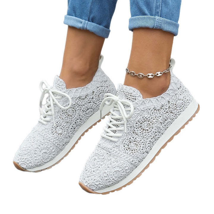 Damen Leichte Sneaker mit Häkelspitzen-Obermaterial und profilierter Gummisohle Echoarchiv