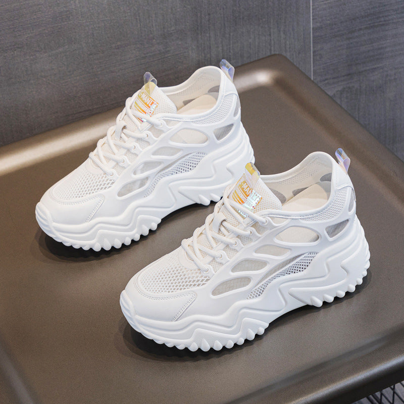 Damen Sportliche Sneakers mit atmungsaktiver Mesh-Oberfläche und stabiler Gummisohle Echo Archiv