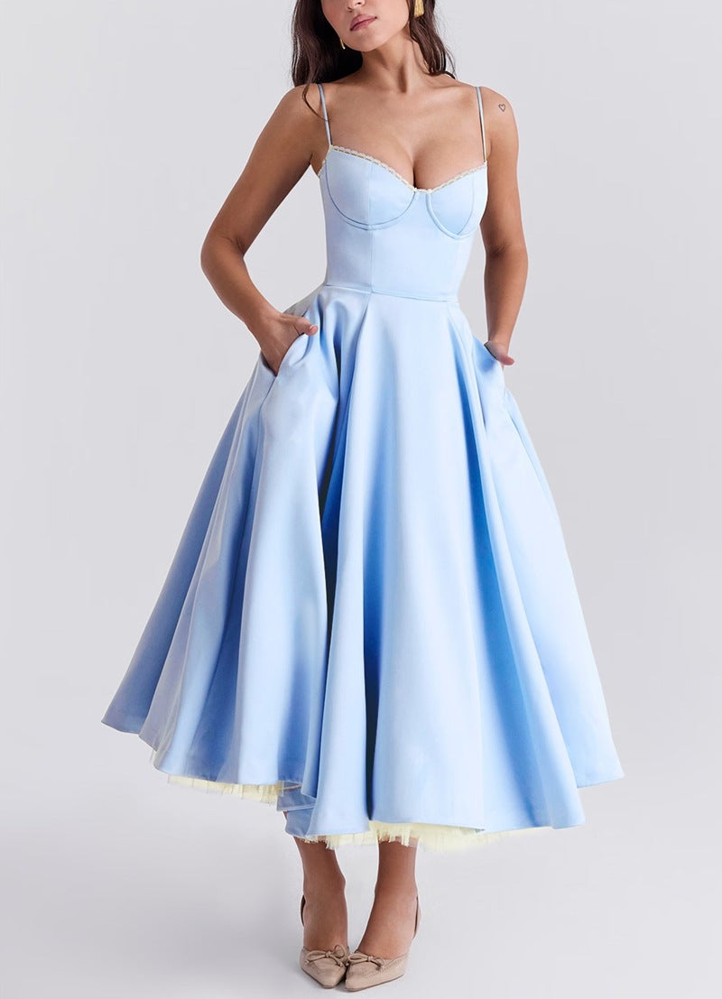 Damen nan Bustierkleid mit geformtem Mieder, weichem Tellerrock, integriertem Tüll-Unterzug und Eingrifftaschen Echo Archiv