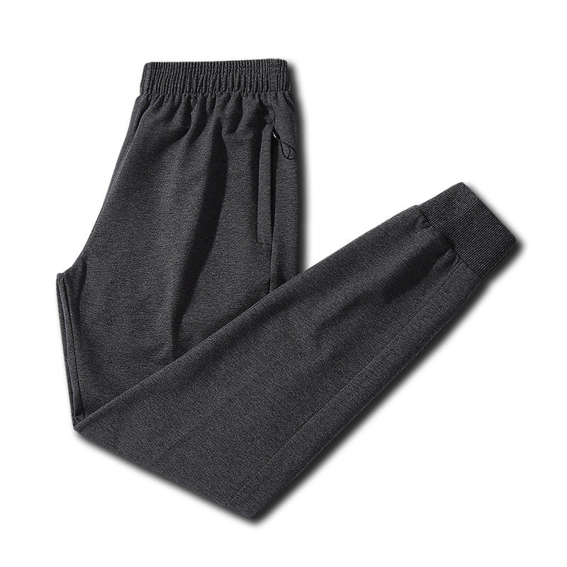Herren Slim-Fit Trackhose mit seitlichen Kontraststreifen, Reißverschlusstaschen und elastischem Bund – Sorevano