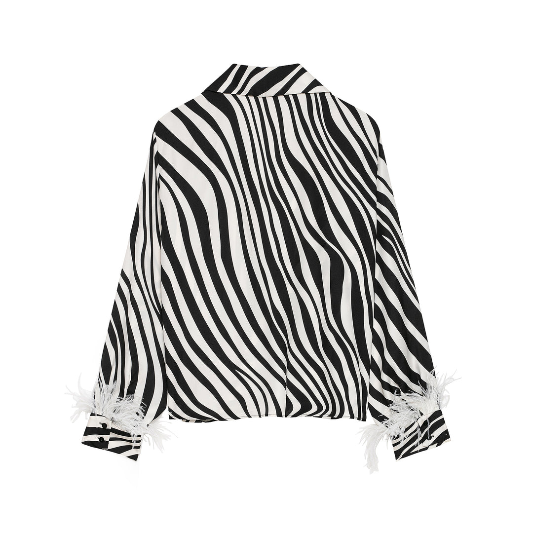 Damen Gestreifte Cropped-Bluse im Hemdstyle mit Federbesatz Echoarchiv