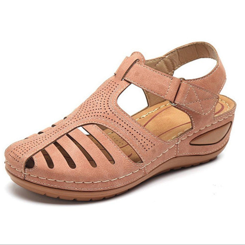Damen Bequeme orthopädische Sandalette mit geschlossener Zehenpartie und verstellbarem Klettverschluss – Sorelia