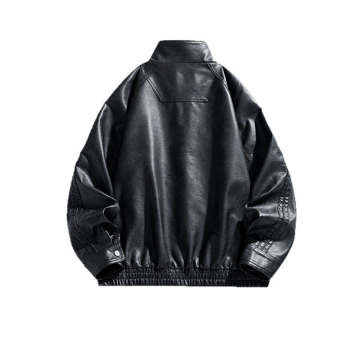 Herren modische Kunstlederjacke mit hohem Kragen und praktischen Reißverschlusstaschen Echoarchiv