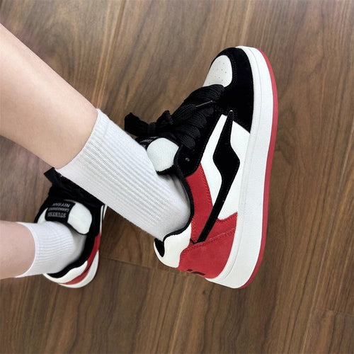 Damen Sportliche Sneakers in modischem Retro-Look mit speziellen Akzenten Echo Archiv