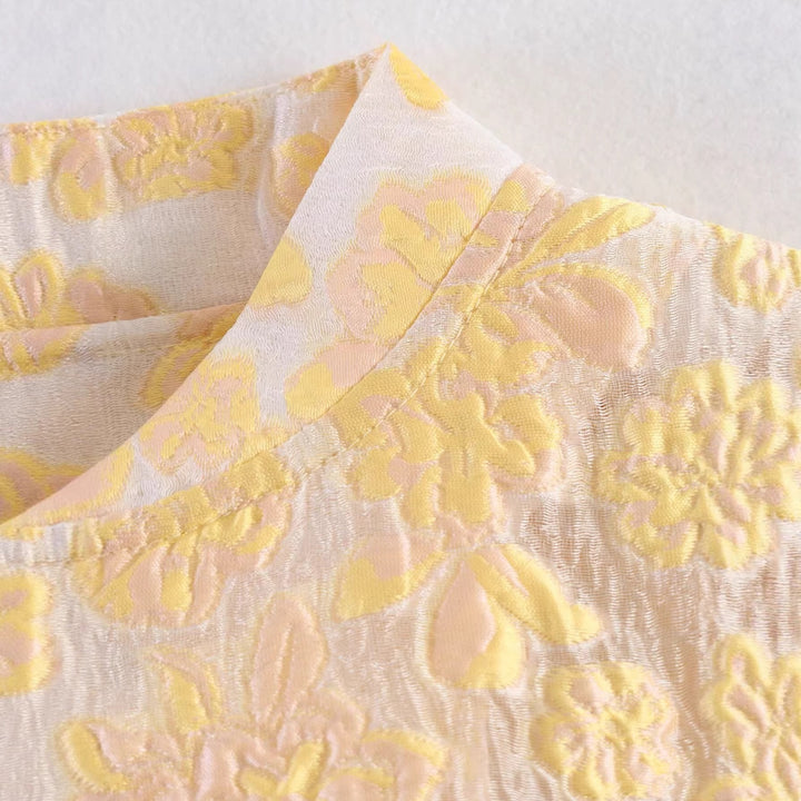 Damen Stepp-Bomberjacke mit Blumenjacquard, Reißverschluss und Pattentaschen Echo Archiv
