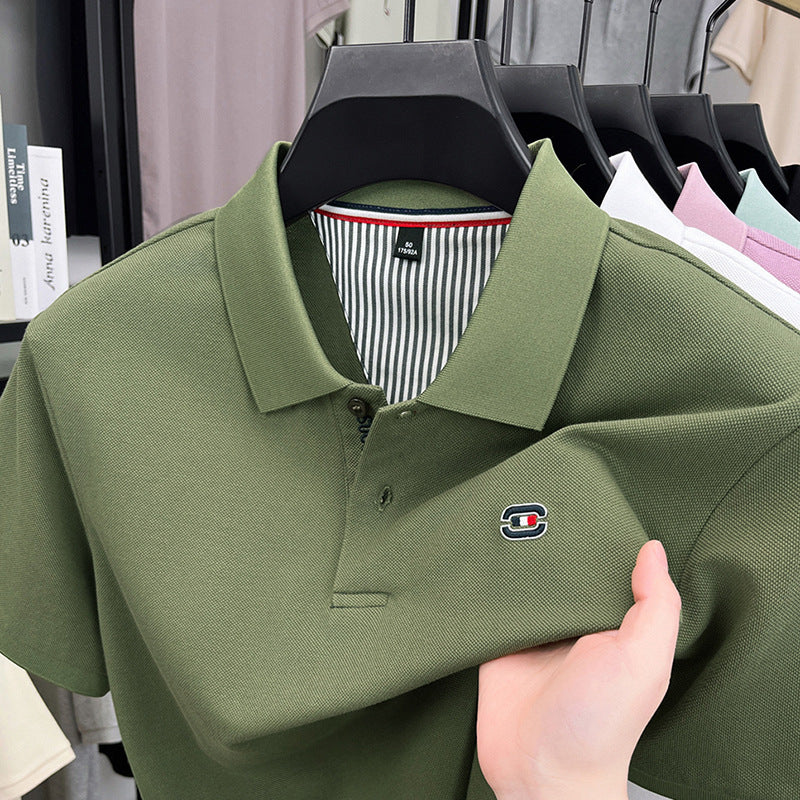 Herren Polohemd mit strukturiertem Piqué-Stoff und eleganter Knopfleiste Echoarchiv