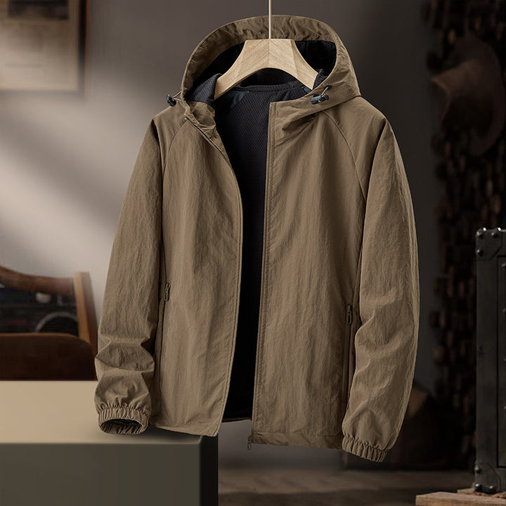 Herren Ultraleichte Kapuzen-Windjacke mit Mesh-Futter und wasserabweisender Außenlage Echo Archiv