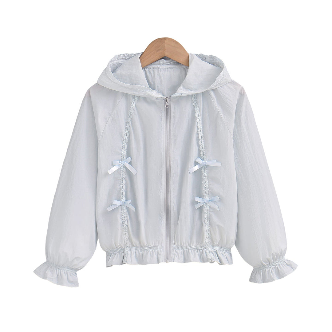 Damen nan romantische Kapuzenjacke mit Spitzendekor, Zierschleifen und gerafftem Saum Echo Archiv