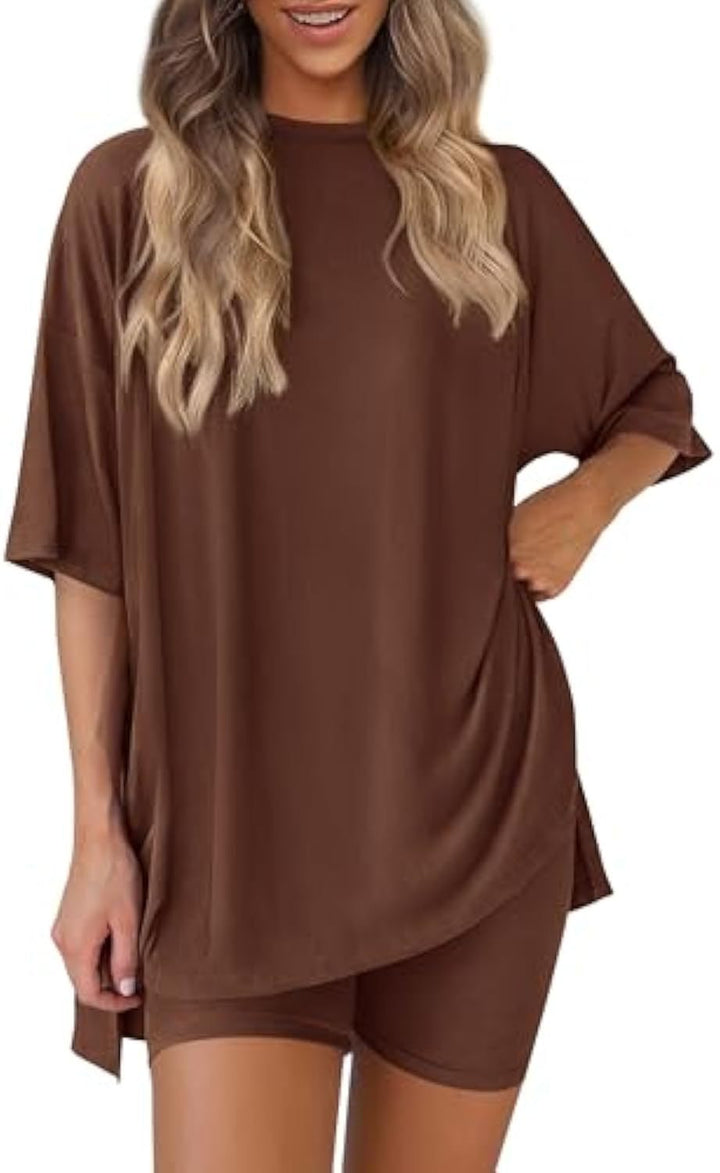 Damen lässiges Sport-T-Shirt mit Shorts im Set Echo Archiv