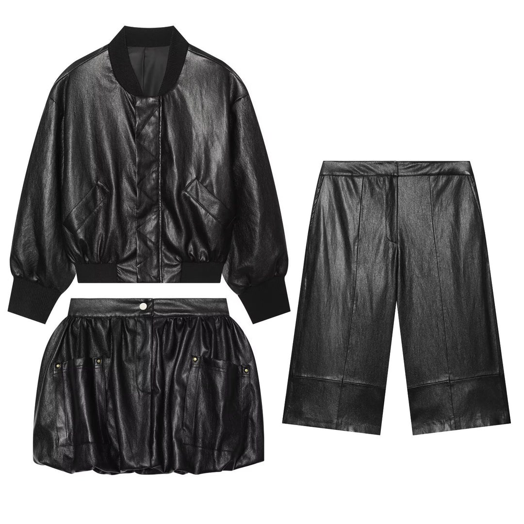 Damen Oversized Lederimitat-Bomberjacke mit Rippbündchen und aufgesetzten Taschen Echo Archiv