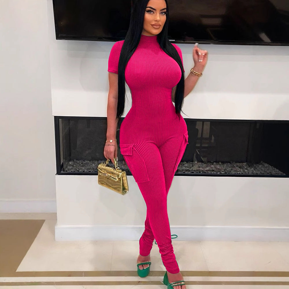 Damen figurbetontes Jumpsuit mit hohem Kragen und Seitentaschen Echo Archiv