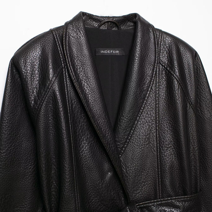 Damen Kurzjacke aus Lederoptik mit Schalkragen und Taillenbindegürtel Echoarchiv
