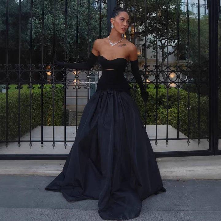 Damen bodenlanges Kleid mit herzförmigem Ausschnitt und raffiniertem Bustier Echo Archiv