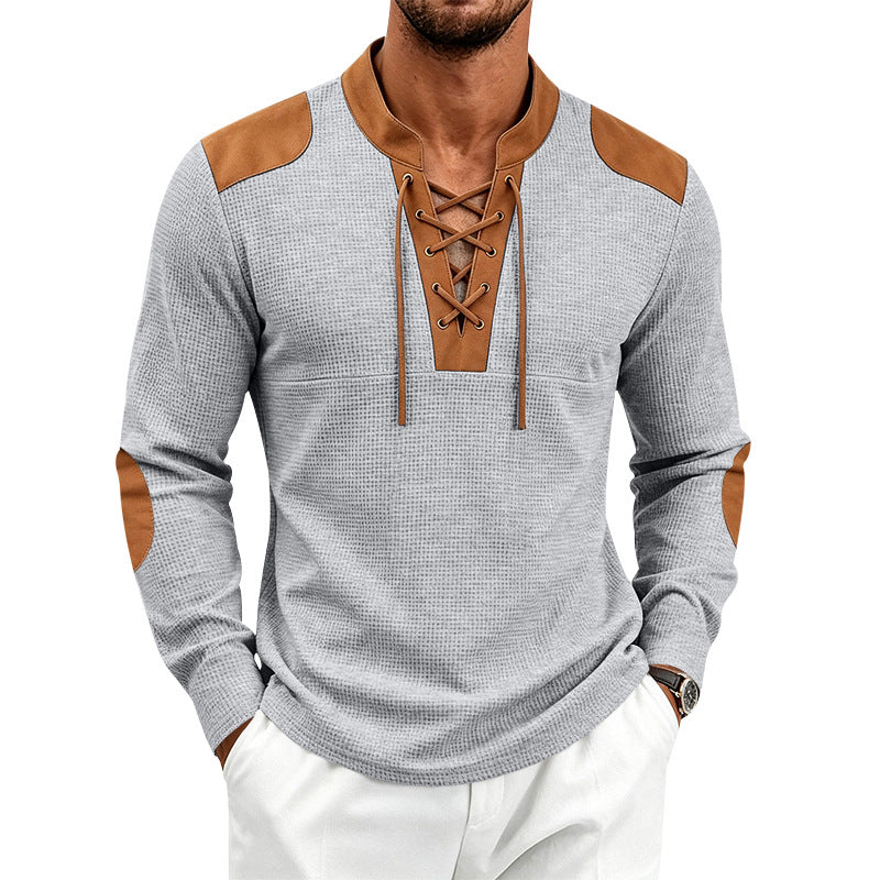 Herren Langarm-Waffelshirt mit Schnürkragen und Kunstlederapplikationen – Marzano
