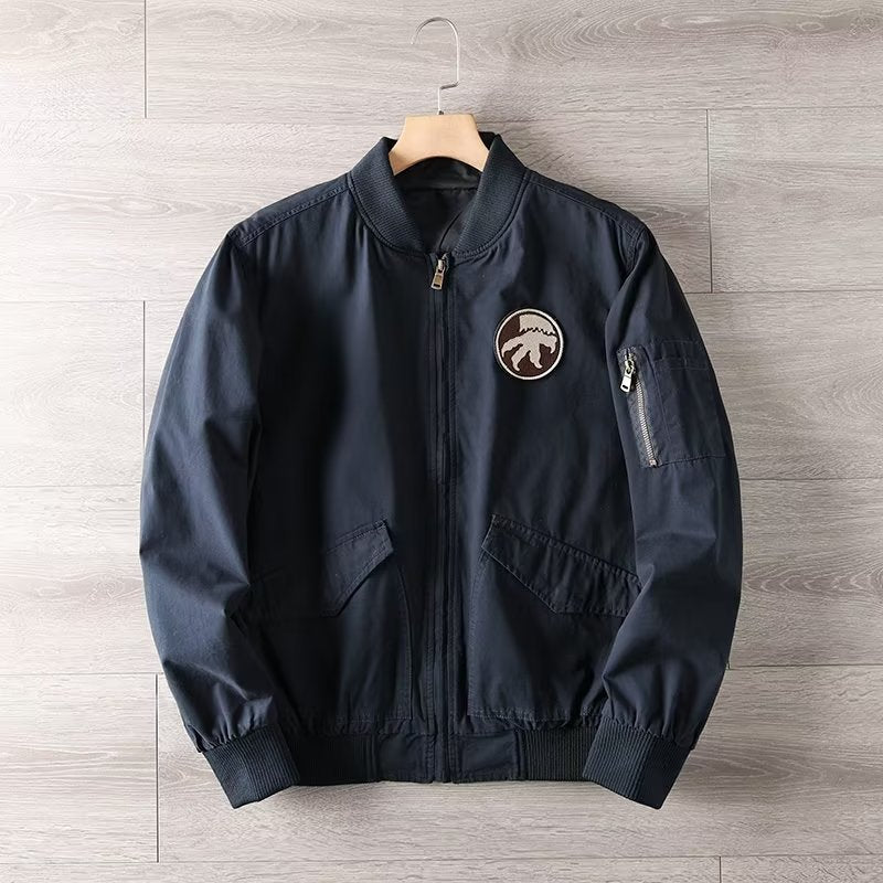 Herren Casual Bomberjacke mit Reißverschluss, Brustpatch und Ärmel-Taschendetail Echoarchiv