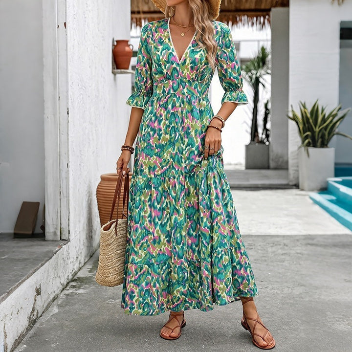 Damen Langes Maxikleid mit Rüschendetails und V-Ausschnitt Echo Archiv