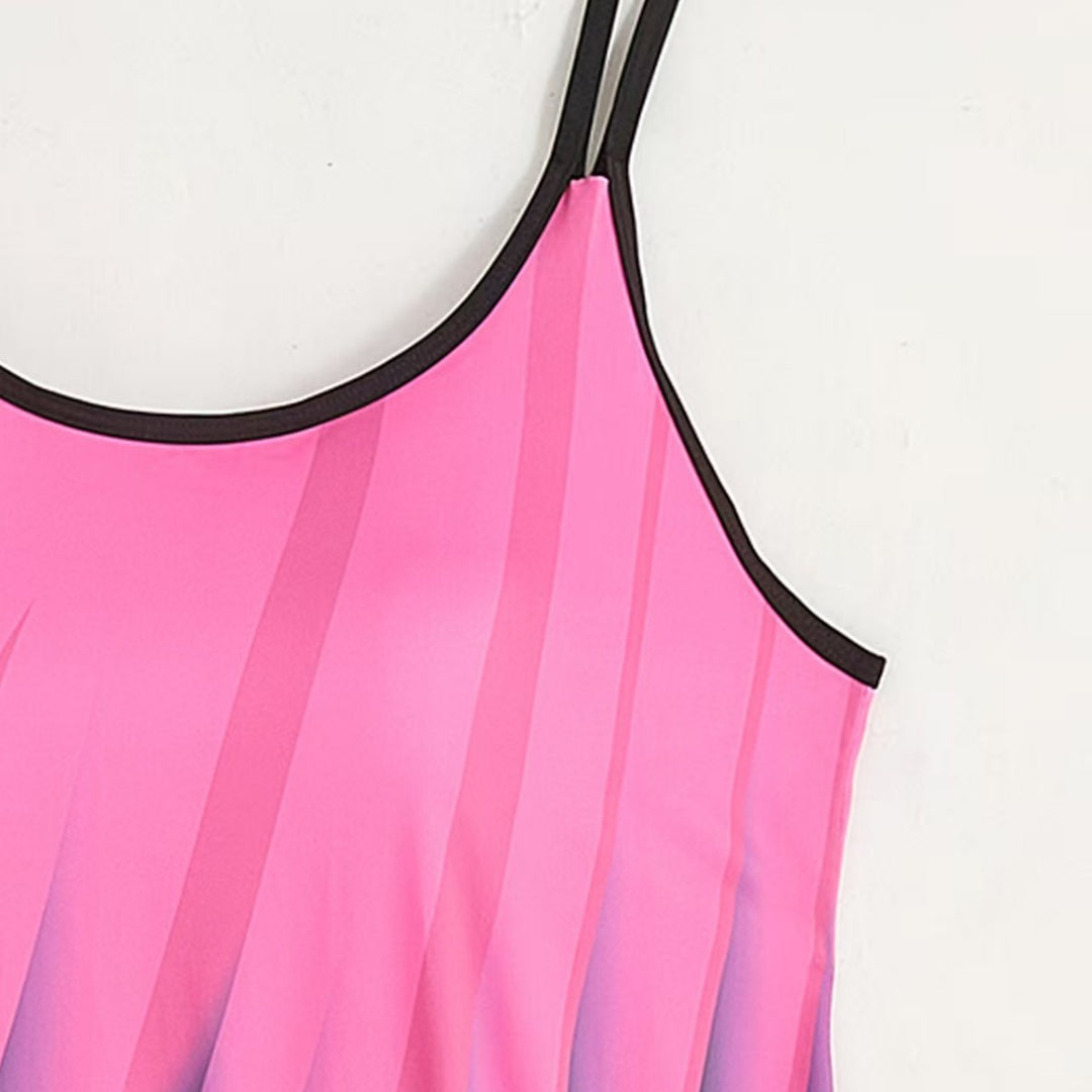 Damen Sportliches Tankini-Set mit farbenfrohem Oberteil und bequemen Shorts Echo Archiv