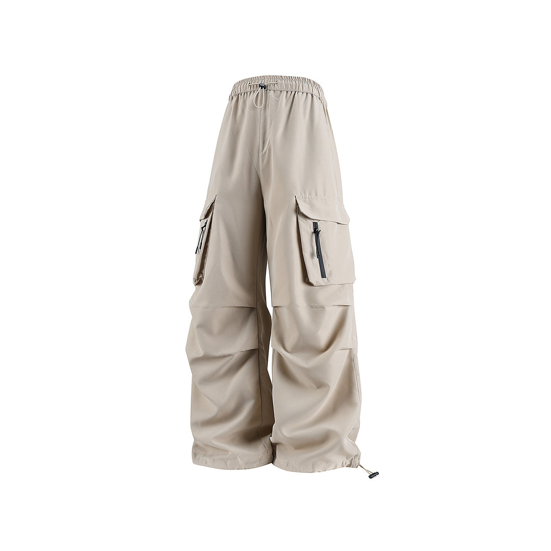 Herren Weite Tech‑Cargo‑Hose mit Elastikbund, Multifach‑Cargotaschen und Kordelabschluss Echo Archiv