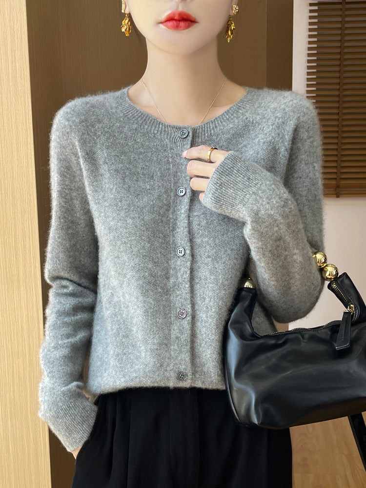 Damen Kuscheliger Kurzcardigan aus Mohair‑Mix mit feiner Schurwollstruktur und Perlmuttknopfleiste Echoarchiv