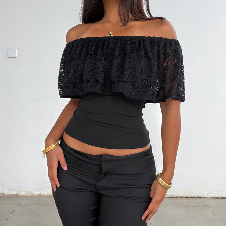 Damen Oberteil mit Spitzen-Overlay und schulterfreiem Design Echo Archiv