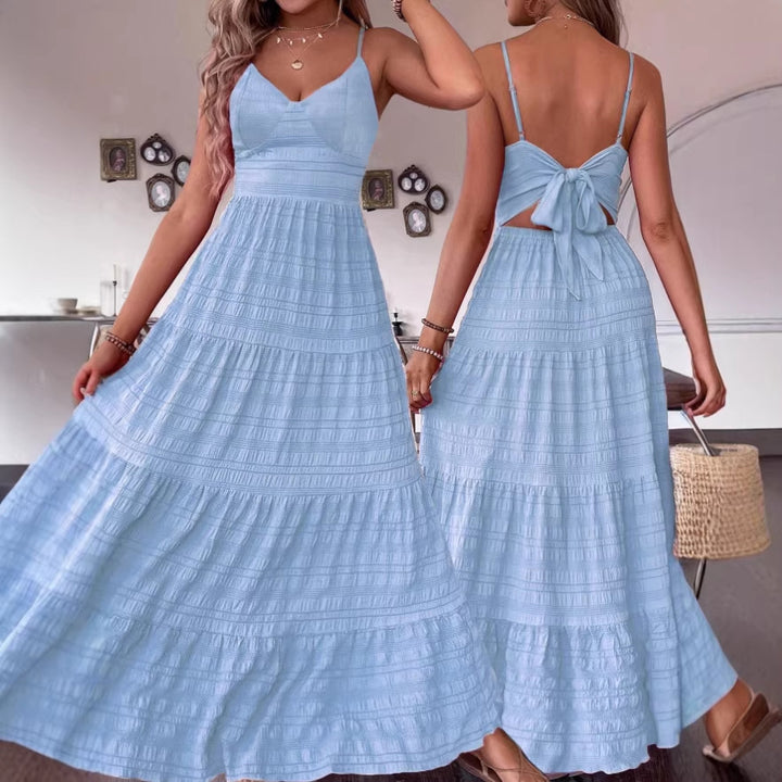 Damen Maxikleid mit schwingendem Rock und zarten Spaghettiträgern Echo Archiv
