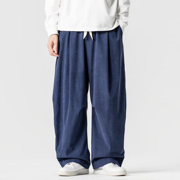 Herren nan weite Cordhose mit Tunnelzug, Bundfalten und relaxed Fit Echo Archiv