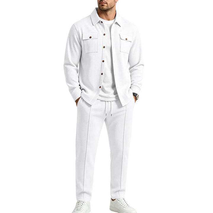 Herren Overshirt- und Jogger-Set aus strukturierter Strickqualität Echoarchiv