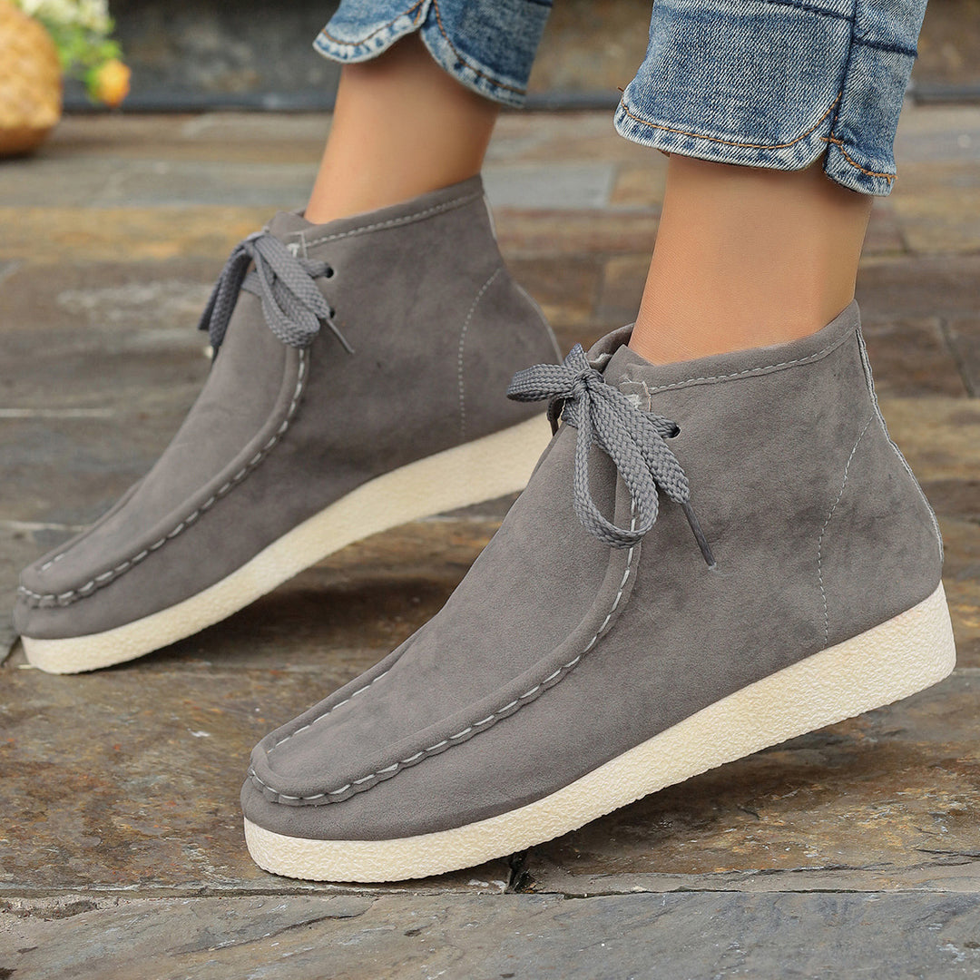 Damen  knöchelhohe Schnürboots mit Mokassinnaht, weicher Innensohle und crepe Sohle Echo Archiv