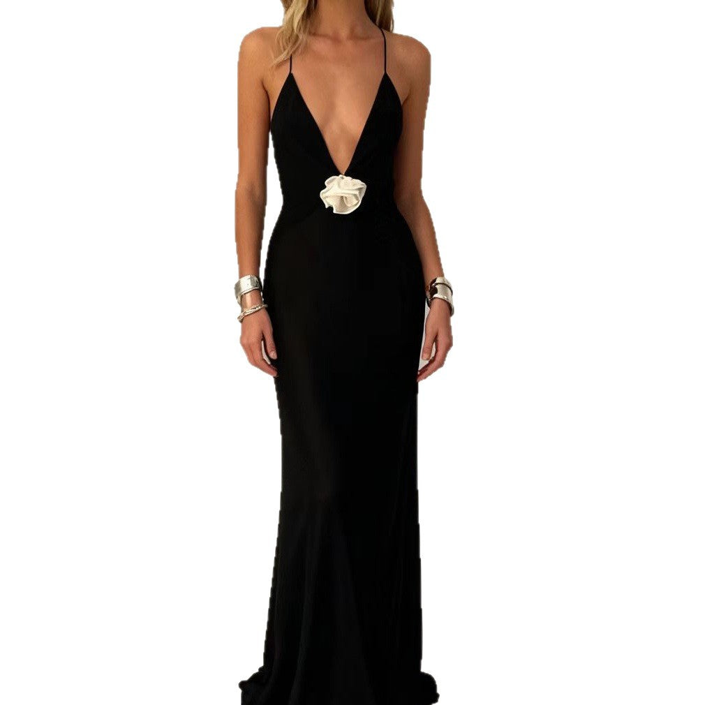 Damen Elegantes Langärmliges Kleid mit tiefem V-Ausschnitt und Blumenapplikation Echo Archiv