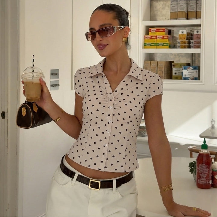 Damen Polka-Dots Bluse mit raffiniertem Knopfdesign Echo Archiv
