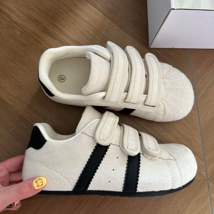 Damen Sneakers mit praktischem Klettverschluss und weichem Wildleder-Obermaterial Echo Archiv