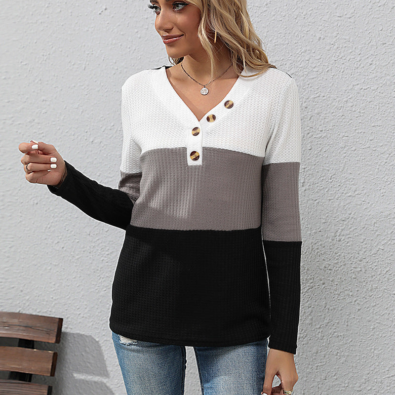 Damen Waffelstrick-Longsleeve mit V-Ausschnitt und Henley-Knopfleiste Echoarchiv