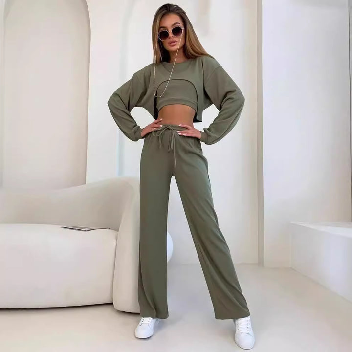 Damen Ripp-Lounge-Set mit Cut-Out Croptop, Oversize Cropped Pullover und High-Waist Jogginghose Echoarchiv