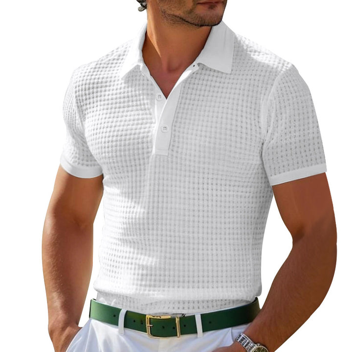 Herren Poloshirt mit strukturiertem Gewebe und modernen Knopfdetails Echoarchiv