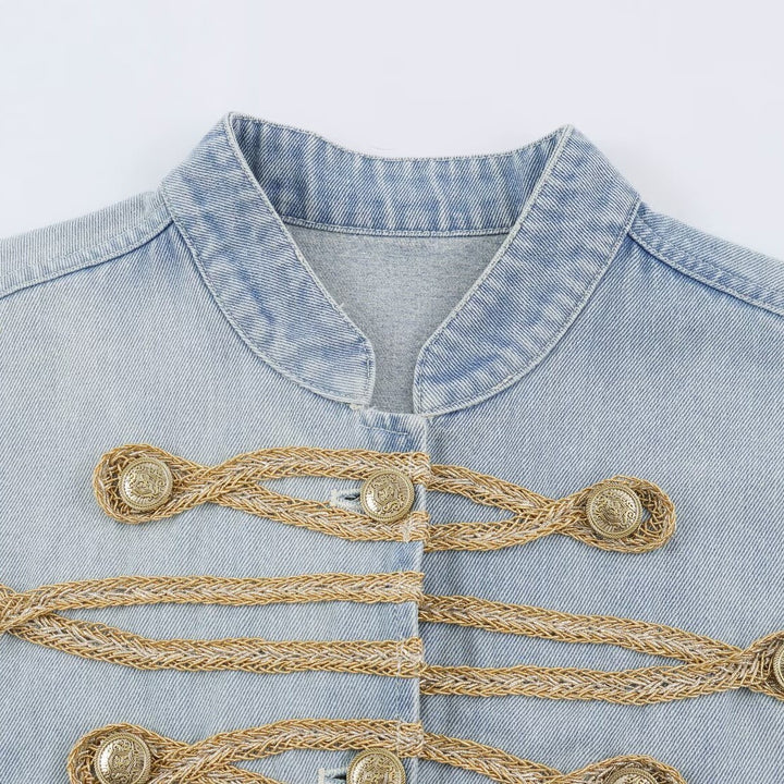 Damen Kurz geschnittene Jeansjacke im Military‑Stil mit dekorativen Kordelapplikationen Echo Archiv
