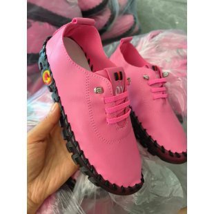 Damen  leichte Alltags-Slipper-Sneaker mit verdeckter Schnürung, elastischem Einstieg und griffiger Trailsohle Echo Archiv