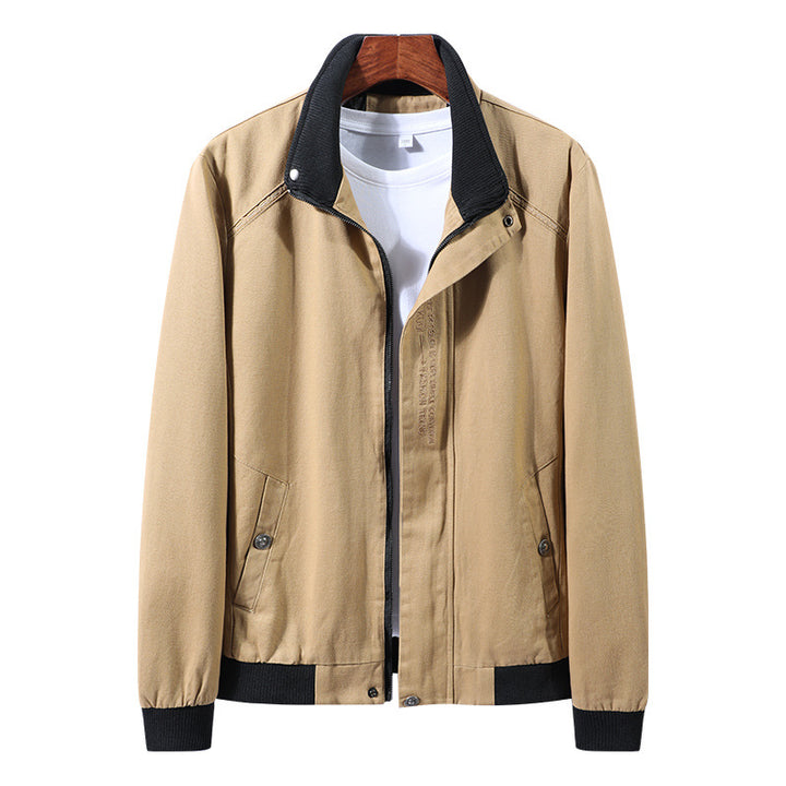 Herren moderne Übergangsjacke mit Stehkragen und praktischen Taschen Echoarchiv