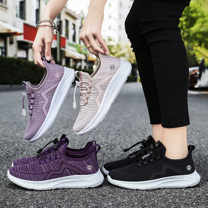 Damen nan gestrickte Slip-On-Sneaker mit elastischer Schnürung, gepolsterter Innenfütterung und dämpfender Profilsohle Echo Archiv