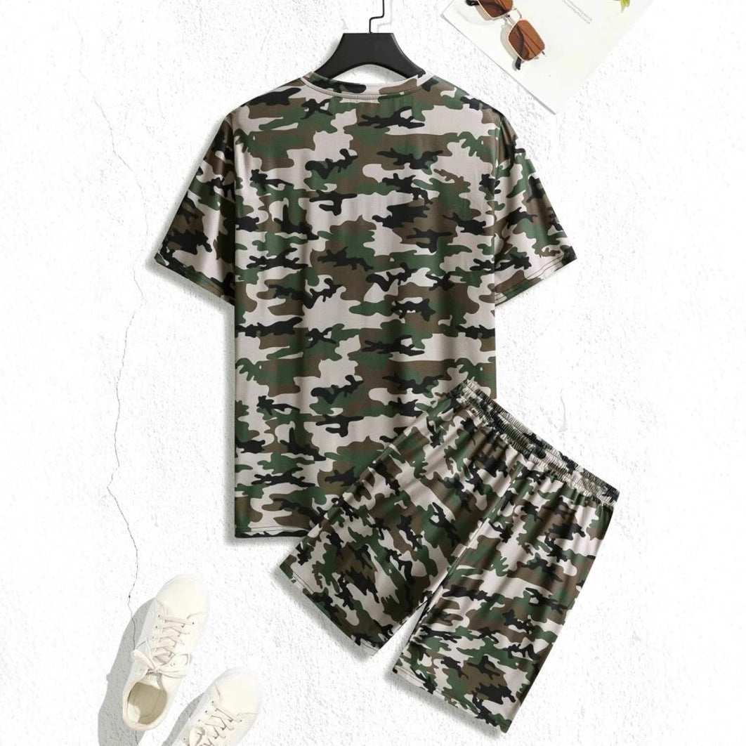 Herren Camouflage Sportanzug mit modernem Design und praktischen Taschen Echoarchiv